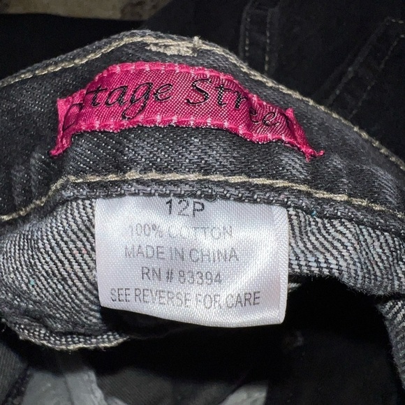 Cottage Street Jeans - Picture 2 of 6